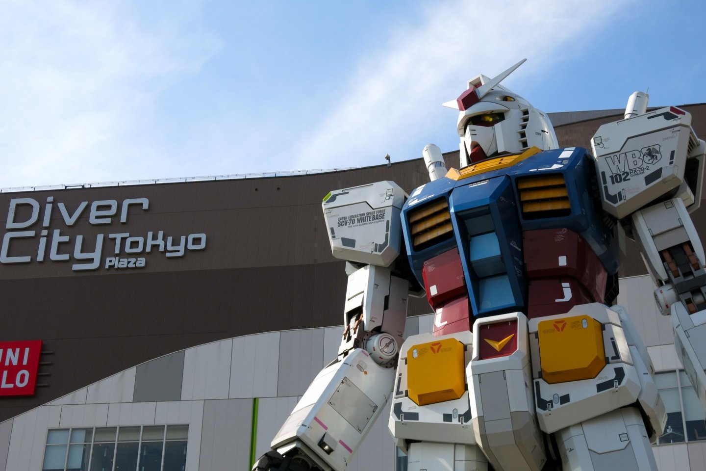 GUNDAM FRONT TOKYO スタッフジャケット GUNDAM FRONT TOKYO スタッフジャケット STRICT-G.ARMSより新作