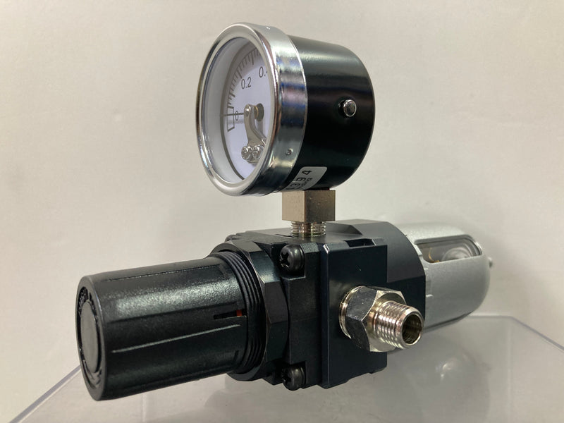 Moisture Filter with Pressure Regulator and Gauge HPA-FR
