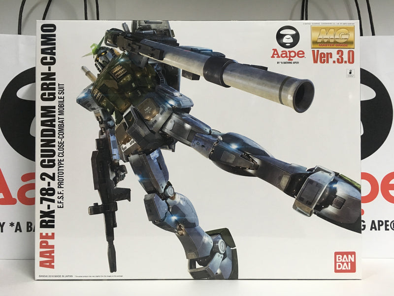 MG 1/100 Aape RX-78-2 Gundam Grn-Camo Version 3.0 E.F.S.F. Prototype Close-Combat Mobile Suit Aape By *A Bathing Ape Version