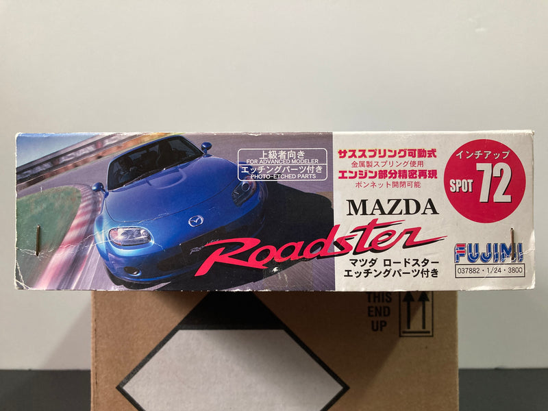 Spot-72 Mazda Roadster MX-5 Miata NC with Photo-etched parts