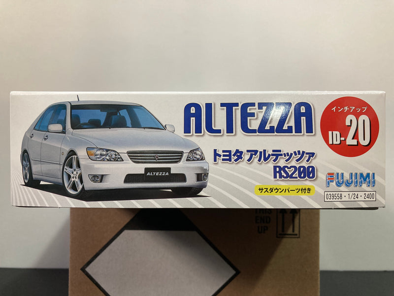 ID-20 Toyota Altezza Z Edition RS200 SXE10