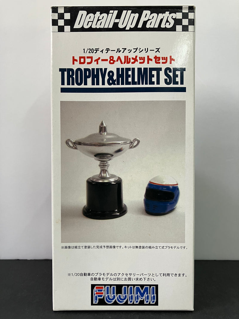 Detail-Up Series No. 26 1/20 Scale Trophy & Helmet Set