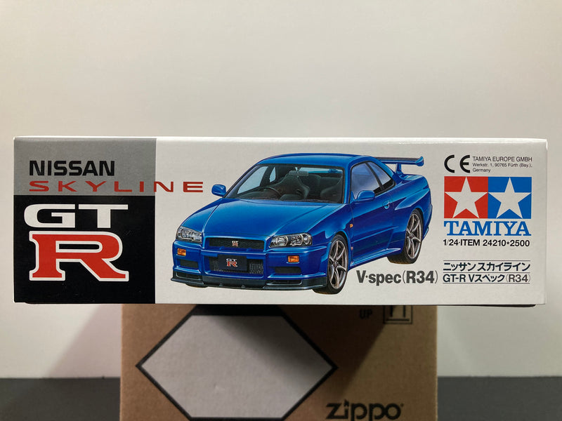 Tamiya No. 210 Nissan Skyline GT-R R34 V-Spec BNR34