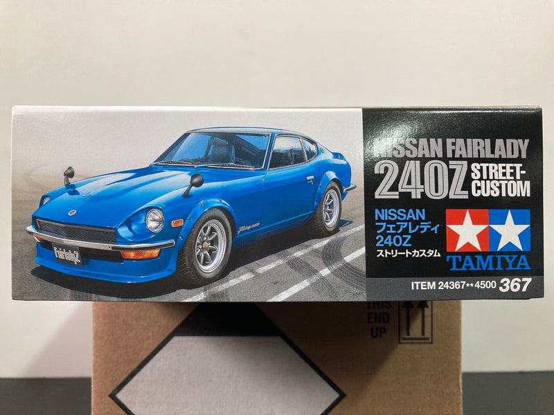 Tamiya No. 367 Nissan Datsun Fairlady Z 240Z S30 Street Custom Version