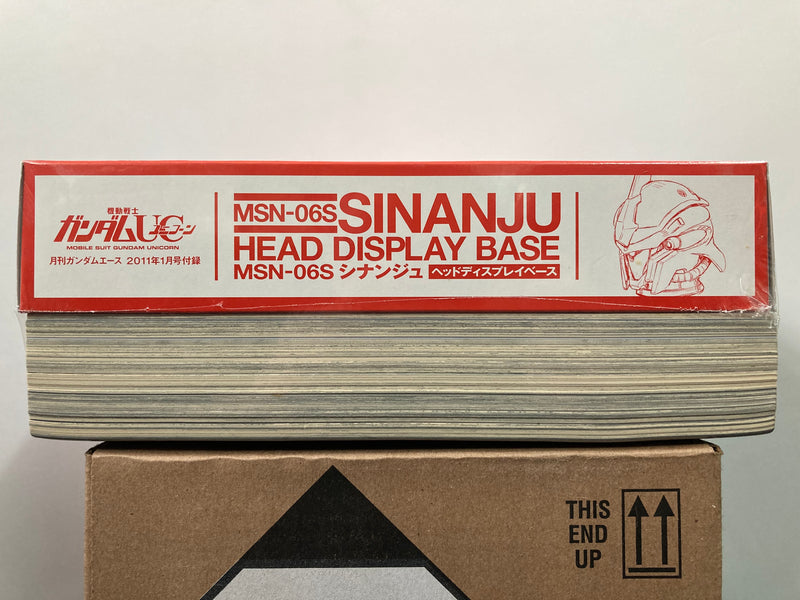 Gundam Ace No. 101 January 2011 Issue with 1/48 Scale Sinanju MSN-06S Head Display Base