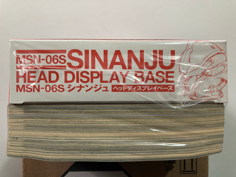 Gundam Ace No. 101 January 2011 Issue with 1/48 Scale Sinanju MSN-06S Head Display Base