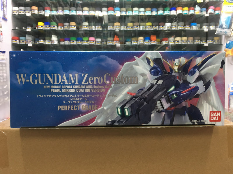 PG 1/60 Mobile Suit XXXG-00W0 Wing Gundam Zero Custom New Mobile Report Gundam Wing Endless Waltz [Pearl Mirror Coating Version]