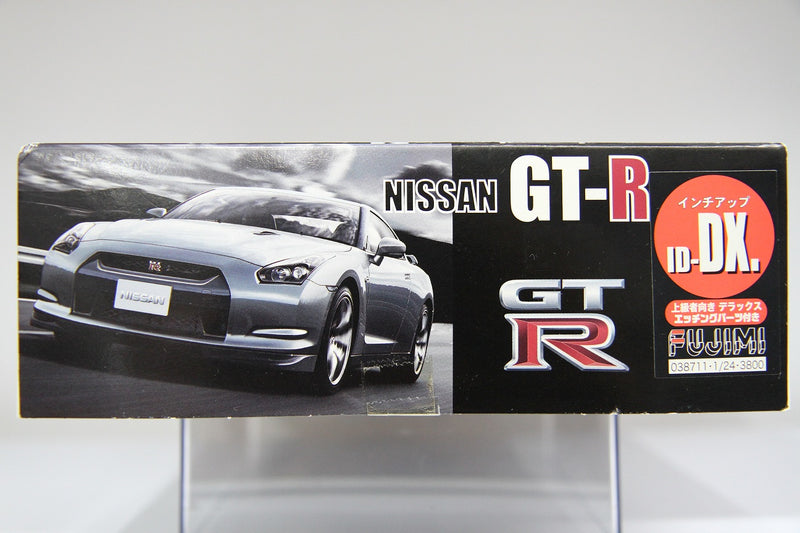 ID-DX Nissan GT-R R35 with photo-etched parts set