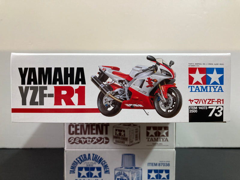 No. 073 Yamaha YZF-R1