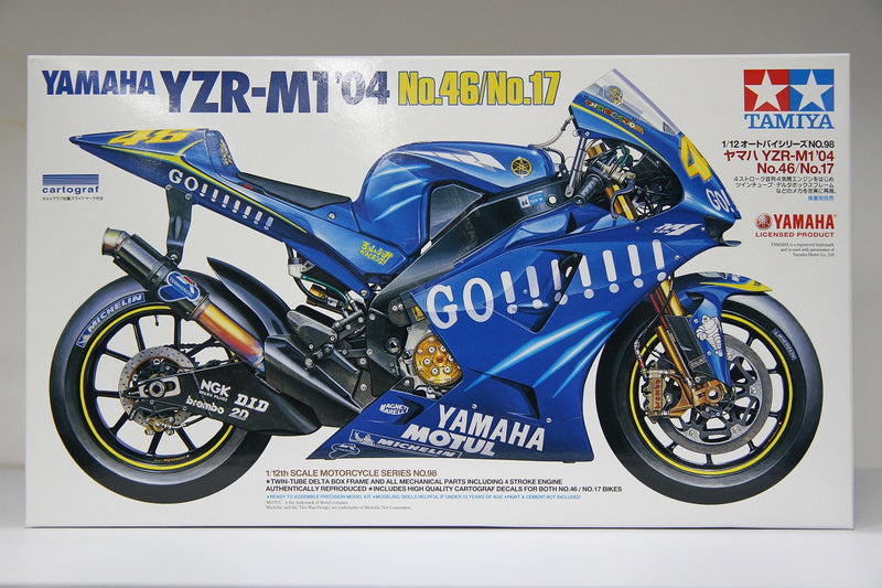 No. 098 Yamaha YZR-M1 2004 (No.46 / No. 17 Version)