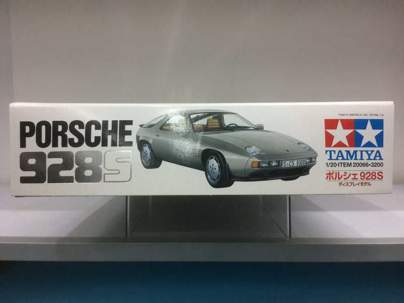 Tamiya 1/20 Scale Series Porsche 928 S