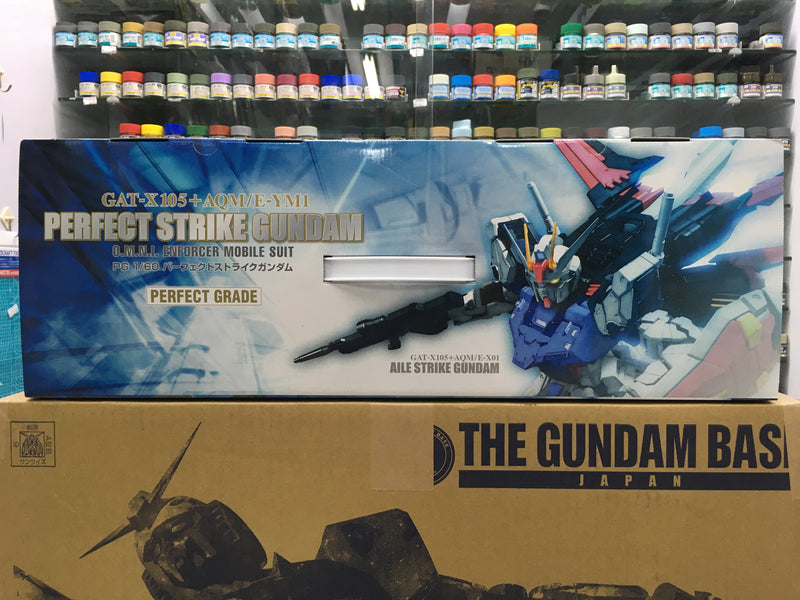 Gundam Perfect Grade 1/60 Kit - GAT-X105 + AQM/E-YM1 Perfect