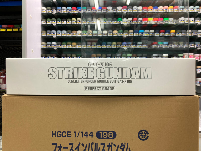 PG 1/60 GAT-X105 Strike Gundam O.M.N.I. Enforcer Mobile Suit GAT-X105