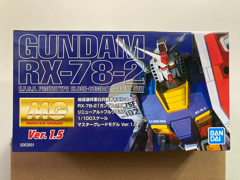 MG 1/100 RX-78-2 Gundam Version 1.5 E.F.S.F. Prototype Close-Combat Mobile Suit