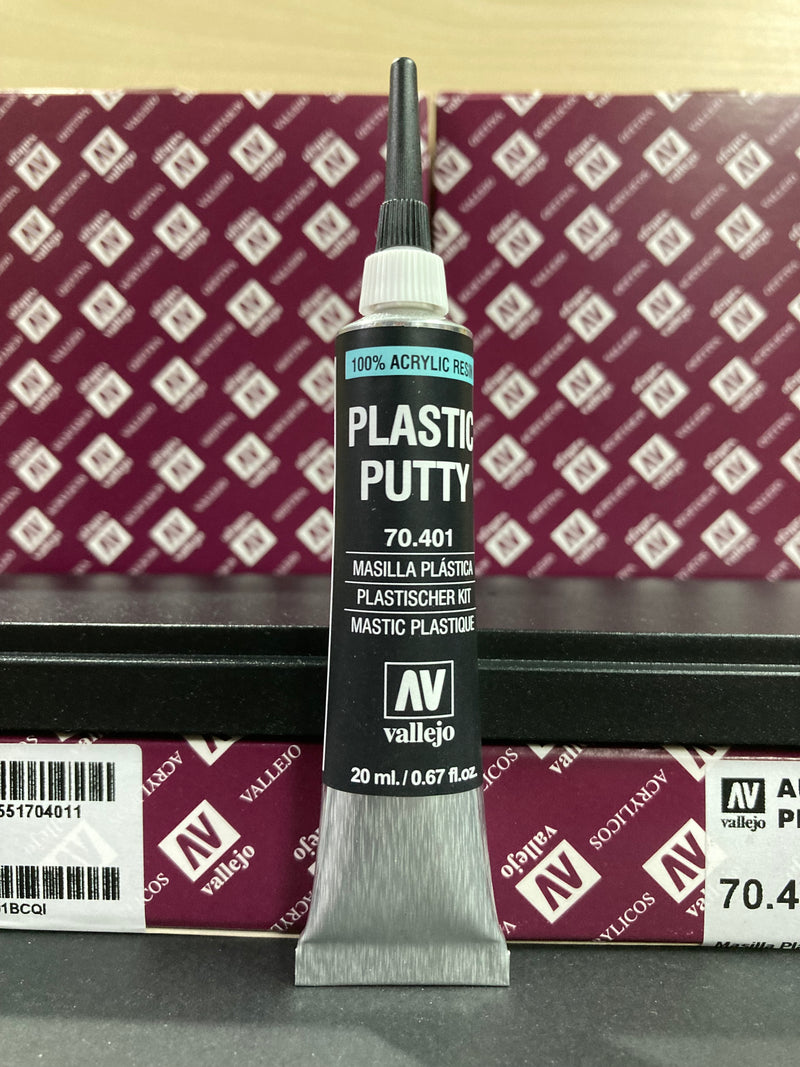 Plastic Putty - 塑膠液態填縫補土17 & 20 ml