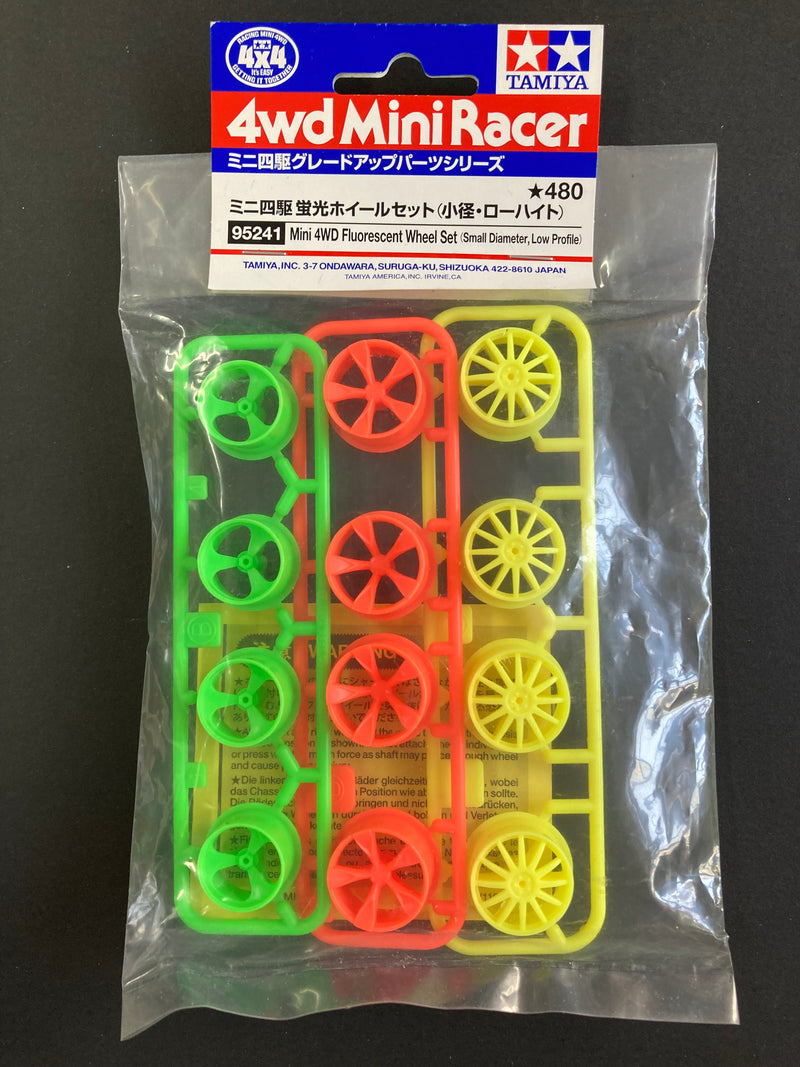 [95241] Mini 4WD Fluorescent Wheel Set (Small Diameter, Low Profile)