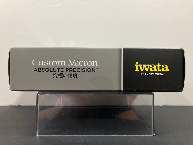 Iwata Custom Micron CM-C Plus Gravity Feed Dual Action Airbrush: Anest  Iwata-Medea, Inc.