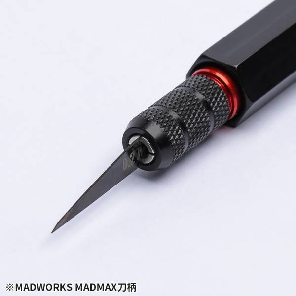 Mad Max Multi Function Model's Handle 複合式刀柄 MAX-02